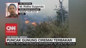 VIDEO: Puncak Gunung Ciremai Terbakar