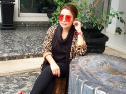 Tas Mewah Mayangsari Disebut Mirip Kantong Plastik