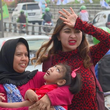 Cupi Cupita Jadi Asisten Rumah Tangga