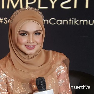 Rahasia Awet Muda Siti Nurhaliza di Usia 40 Tahun