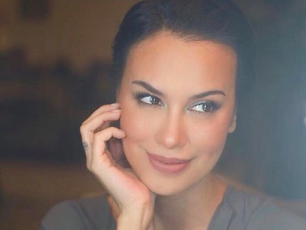 Sophia Latjuba, Bunda 2 Anak yang Awet Muda di Usia 49 Tahun