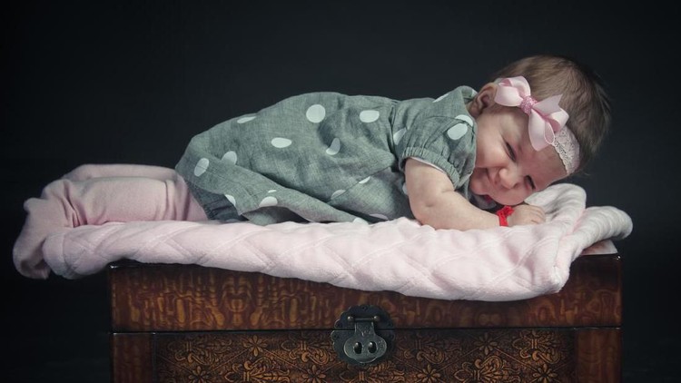 Deretan nama bayi perempuan Belanda awalan D ini bisa Bunda berikan pada si kecil lho.