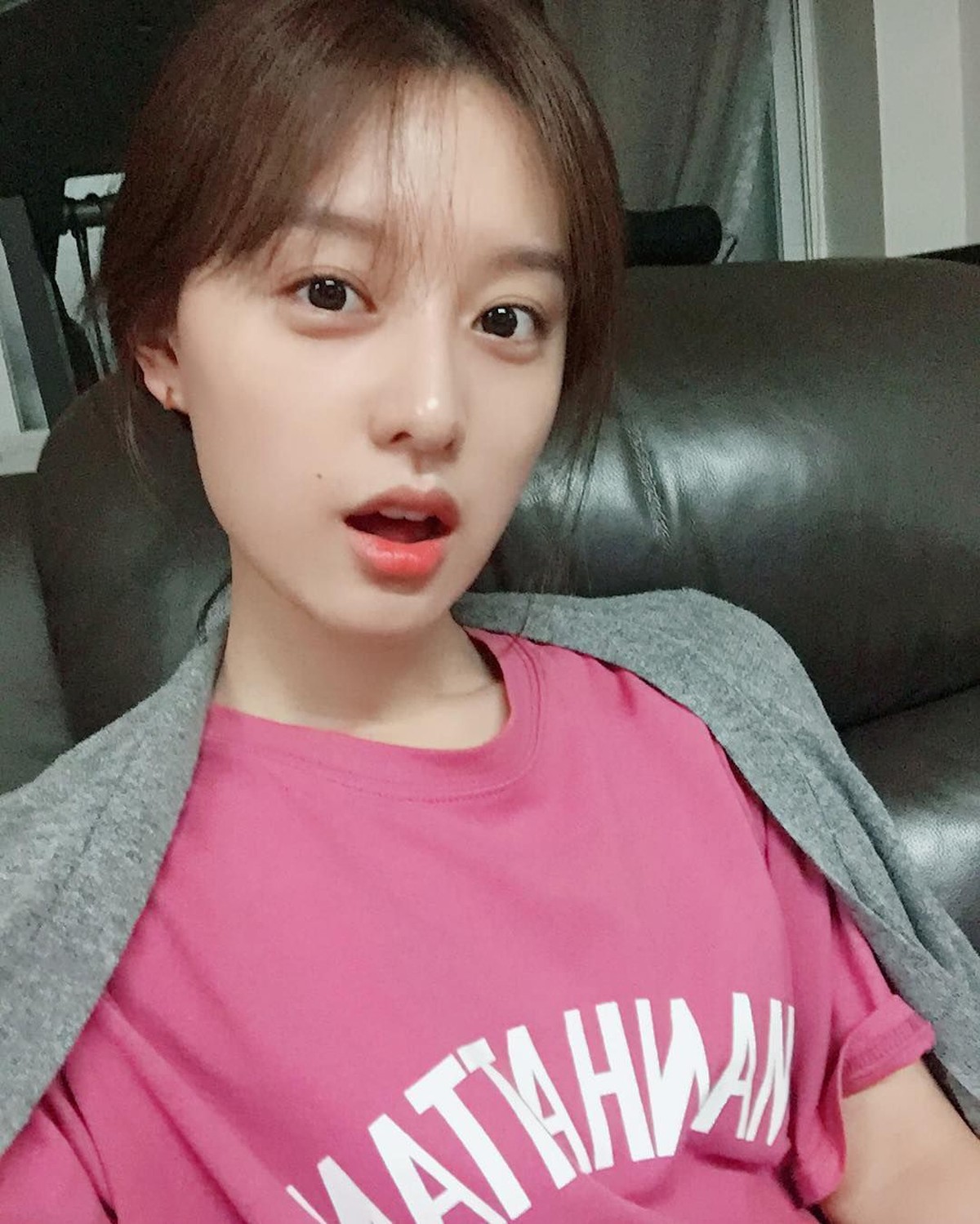 Dipasangkan dengan Song Joong Ki di drama Arthdal Chronicles&comma; begini gaya imut Kim Ji Won&period;