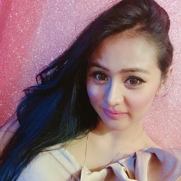 Jelly Jelo Dihamili Berondong, Hotman Paris Kesal dan Beri Pembelaan