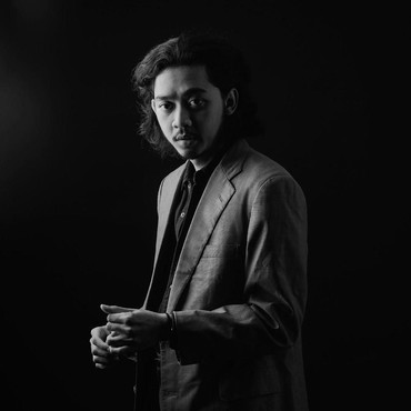 Ini Lirik 'Birdy' Pamungkas & Puisi Charles Bukowski, Mirip Nggak Sih?