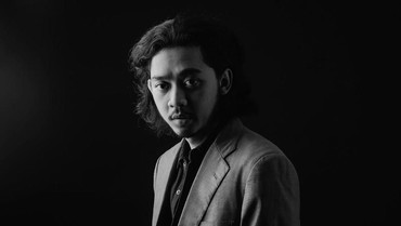Lirik Lagu Walk The Talk - Pamungkas