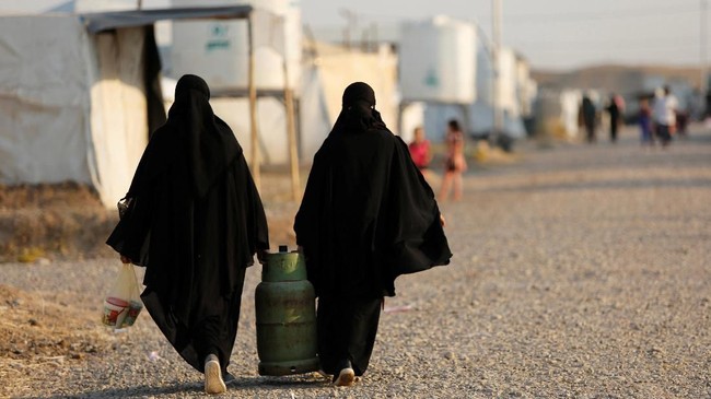 FOTO: Terpikat Kehidupan di Kamp Pengungsian Mosul