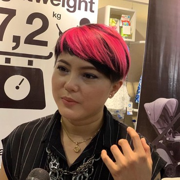 Alasan Poppy Sovia Tak Publikasi ke Publik Saat Terpapar COVID-19