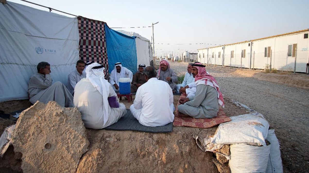 FOTO: Terpikat Kehidupan di Kamp Pengungsian Mosul