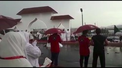 Puncak Ibadah Haji, Padang Arafah Diguyur Hujan