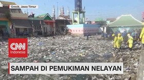 VIDEO: Lautan Sampah di Pemukiman Nelayan