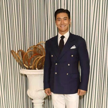 Seru! Wawancara Ekslusif Choi Siwon di Trans TV