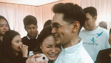 img-title Ucapkan Ulang Tahun, Afgan Jamin Rossa Selalu Ada di Dalam Hatinya