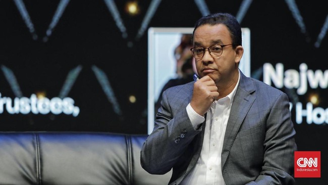 Gubernur DKI Jakarta Anies Baswedan diminta membatalkan Formula E menyusul maraknya peringatan perjalanan yang dikeluarkan sejumlah negara.
