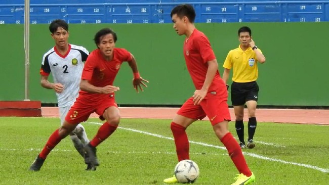 Timnas Indonesia U-18 bermain imbang 1-1 dengan Malaysia di babak pertama semifinal Piala AFF U-18 2019 di Stadion Go Dau, Sabtu (17/8).