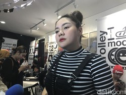 Selamat! Vicky Shu Lahirkan Anak Kedua