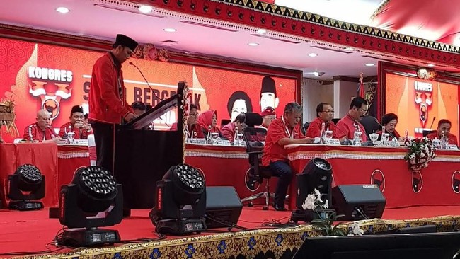 Kongres V PDI Perjuangan membuat 23 rekomendasi politik untuk dilaksanakan seluruh struktur partai dan menjadi pertimbangan pemerintahan Jokowi.