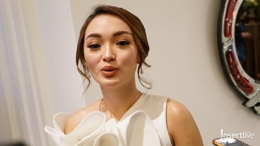 img-title Zaskia Gotik Beberkan Alasan Bibirnya Makin Tebal, Operasi Plastik?