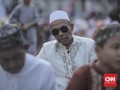 Salat Id, Jemaah Masjid di Bekasi Disemprot Hand Sanitizer