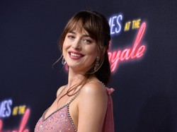 Orientasi Seksual Dakota Johnson Dipertanyakan, Diduga Biseks