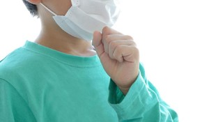 Warning! Dokter Sebut Polusi Udara di Jabodetabek Sebabkan Anak Batuk Terus