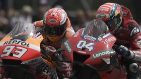 Alasan Dovizioso Nekat Salip Marquez di Tikungan Terakhir