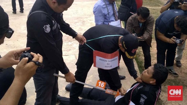 Keluarga korban tewas SMA Taruna Indonesia, Palembang menggugat pihak sekolah dan yayasan sebesar Rp2 miliar lebih ke Pengadilan Negeri Kelas I/A Palembang.