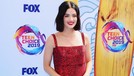 8 Gaya Selebriti di Karpet Merah Teen Choice Awards 2019 Tujuh gaya selebriti di karpet merah Teen Choice Awards 2019.