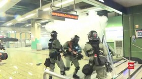 VIDEO: Pebisnis Hong Kong Ramal Kerusuhan akan Ganggu Ekonomi