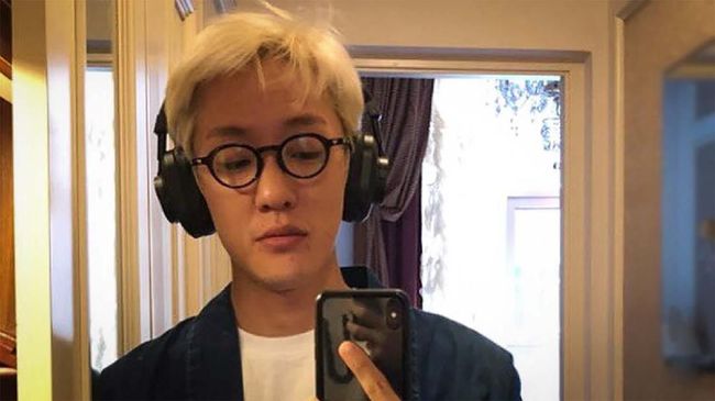 Promotor Optimus One menyebut Black Label yang menaungi Zion.T meminta sendiri pembatalan konser yang sedianya digelar pada 18 Agustus mendatang itu.