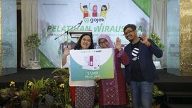 Gojek Latih Ibu-Ibu NU Surabaya Jadi Pengusaha