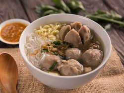 Resep Bakso Sapi yang Kuahnya Segar, Gurih, dan Bikin Nagih