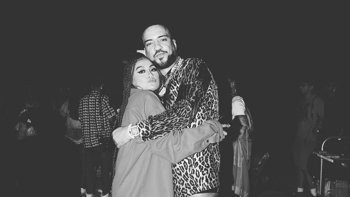 Agnez Mo tampil seksi di launching lagu Hot Girl Summer dengan Two Piece Sportswear&period; Penampilan Agnez mencuri perhatian&period;