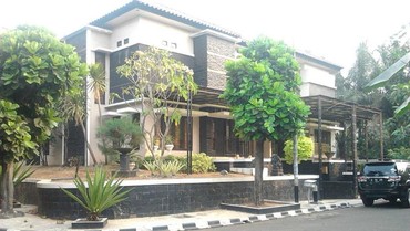 img-title Turunkan Harga, Rumah Denada Masih Belum Laku Sampai Sekarang