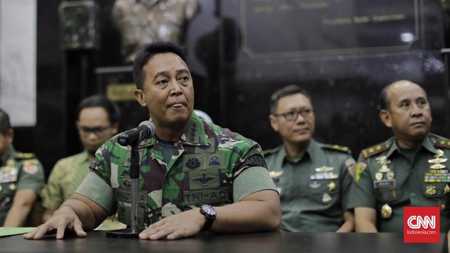 KSAD Jenderal Andika Perkasa mendatangi Gubernur Ganjar Pranowo untuk mendapat gambaran penanganan Covid-19 di Jateng.