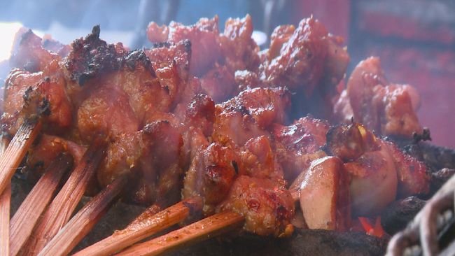 10 Makanan Tinggi Purin yang Cepat Picu Asam Urat Kambuh