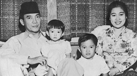 Guntur Bantah Kabar Bung Karno Punya Berton-ton Emas di Bank Swiss