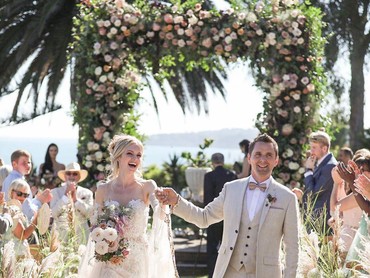 Vokalis Muse Matt Bellamy dan Elle Evans Resmi Menikah