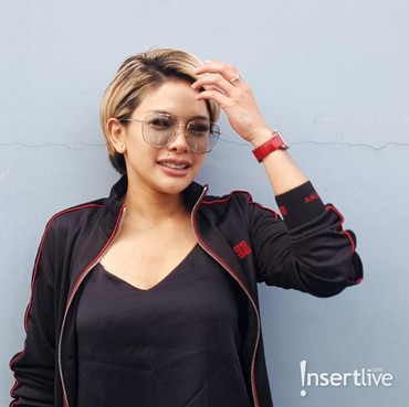 Ngamuk di Ruang Sidang, Nikita Mirzani: Lagi PMS