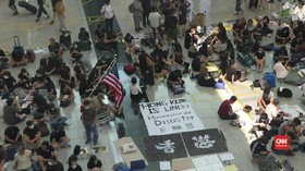 VIDEO: Pedemo Kembali Kuasai Bandara Internasional Hong Kong