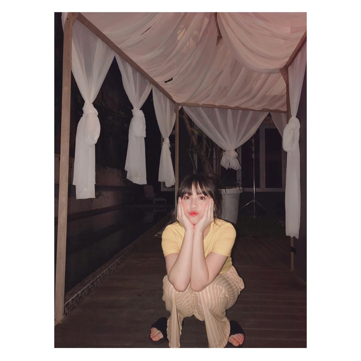 Adhisty Zara&comma; atau yang dikenal Zara mengumumkan lulus dari idol group JKT48&period; Insertlive sajikan deretan potret cantik Zara saat menjadi personel JKT48&colon;