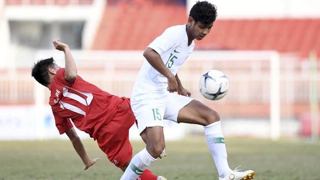 Pelatih Shin Tae Yong memiliki pesan khusus untuk dua pemain baru di Timnas Indonesia U-23, Salman Alfarid dan Rizky Pellu.