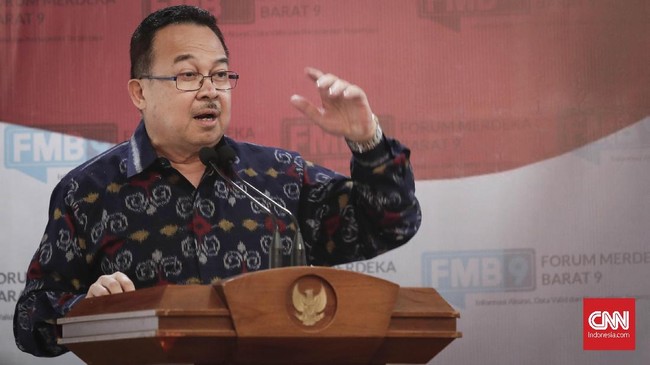 Anggota TGIPF Rhenald Kasali mengatakan Indosiar selaku pemegang hak siar Liga 1 meminta PT LIB agar laga Arema FC vs Persebaya tetap digelar malam hari.