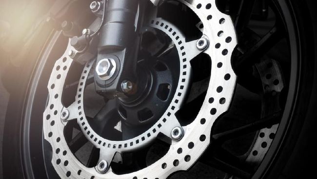 Alasan Disc Brake Dibuat Bergelombang Disc brake dengan pinggiran bergelombang punya fungsi maksimal dan bukan sekadar gaya-gayaan.