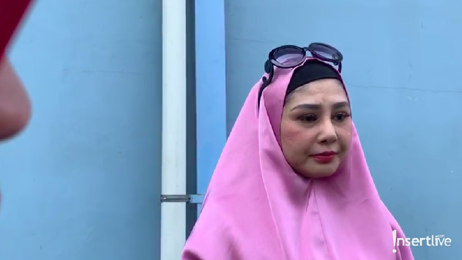Vivi Paris menyatakan ada pihak ketiga dalam rumah tangga mereka.