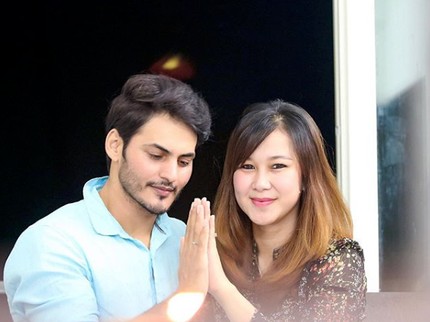 Aktor India Ravi Bhatia Ceraikan Pramugari Indonesia, Alasannya?