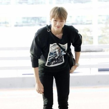 Tulis Pesan Bernada Depresi, Kang Daniel Batal Tampil di Televisi