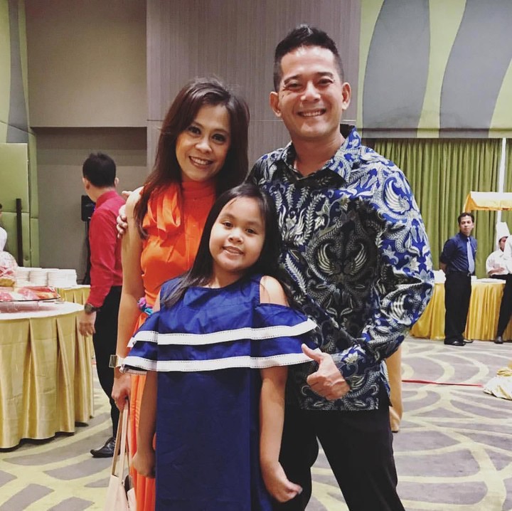 <p>Rita Effendy juga tak lupa mengunggah caption manis saat Hari Ibu. "<em>Mamih akan selalu berusaha untuk menjadi Ibu yang baik buat kakak @lativa_joe. Dan mendampingi Papih @joemichael007 sampai akhir hayat. Selamat Hari Ibu</em>," kata Rita. <em>So sweet</em> ya, Bun. (Foto: Instagram @ritaeffendyofficial)</p>