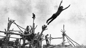 FOTO: Mengukir Sejarah di Woodstock 1969