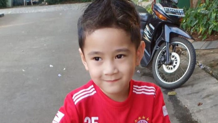 Raffi Ahmad Nagita Slavina Rafathar